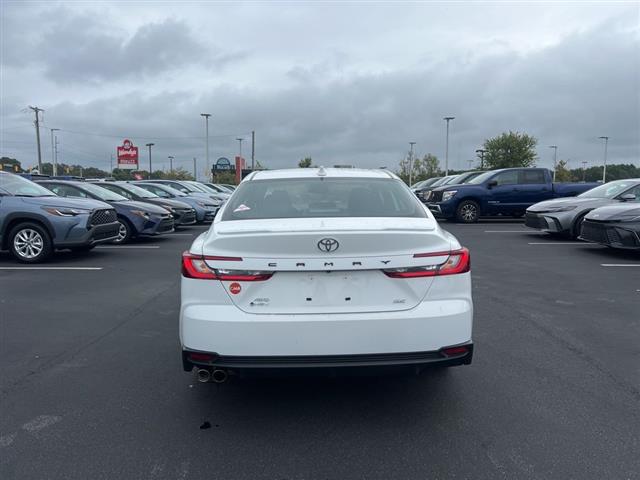 $34575 : PRE-OWNED 2025 TOYOTA CAMRY SE image 6