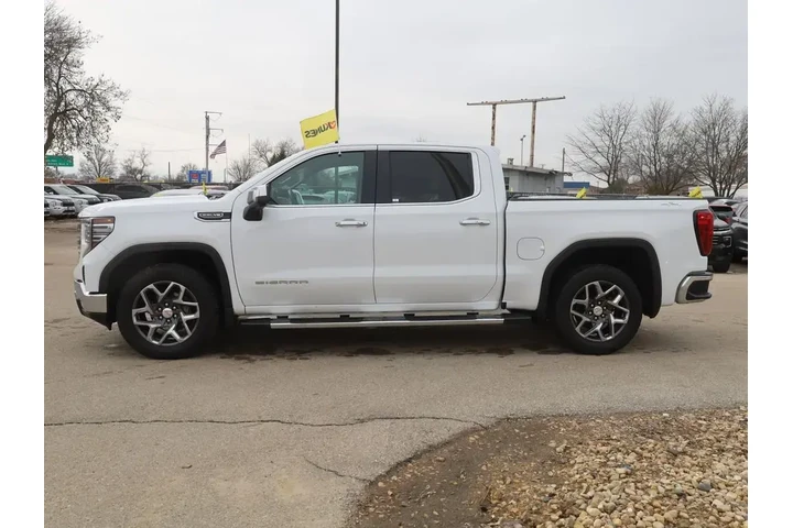 $38577 : GMC Sierra 1500 2023 4x4 SLT image 5