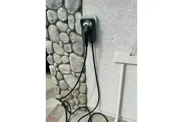 SAUL'S ELECTRICAL SERVICE image 3