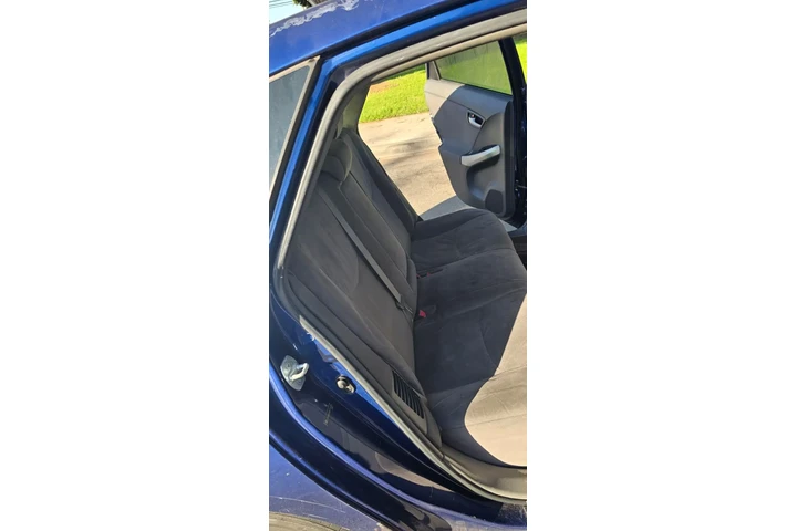 $3800 : Toyota Prius 2010 image 6