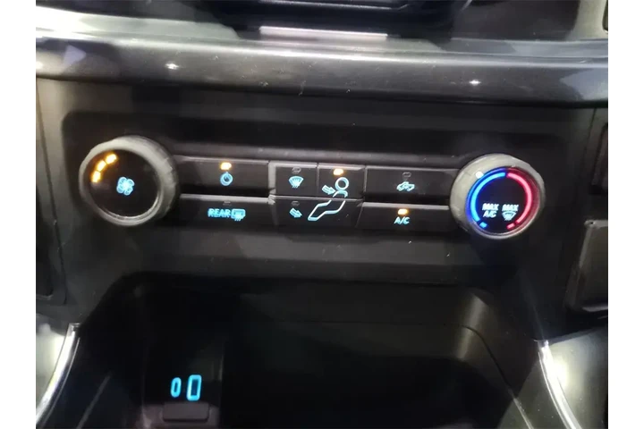 $32000 : Ford F-150 2022 4x2 XL 4dr S image 7