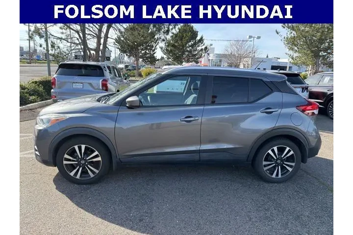 $11991 : Nissan Kicks 2018 SV 4dr Cro image 2