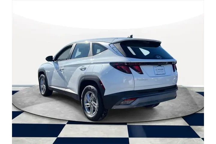 $30500 : Hyundai TUCSON 2025 AWD SE 4 image 5