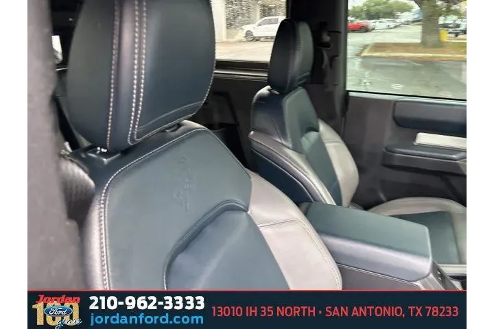 $37179 : Ford Bronco 2021 4x4 Badland image 9