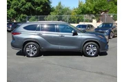 $26211 : Toyota Highlander 2021 AWD X thumbnail