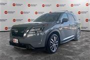 PRE-OWNED 2022 NISSAN PATHFIN