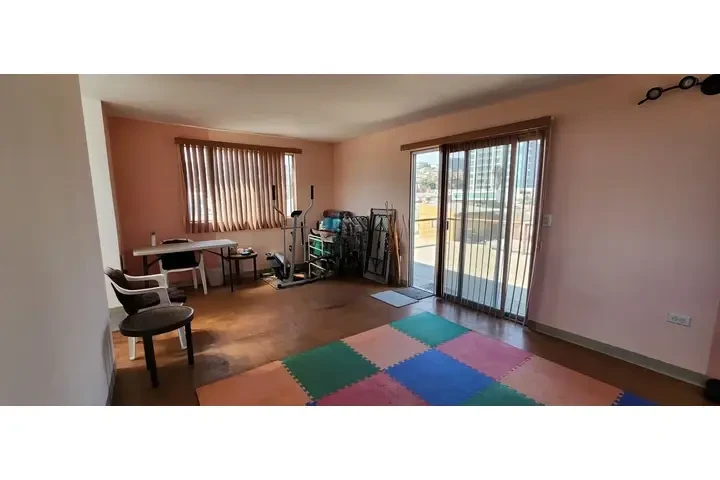 $1400 : AMUEBLADO/EQUIPADO/Zona Dorada image 10