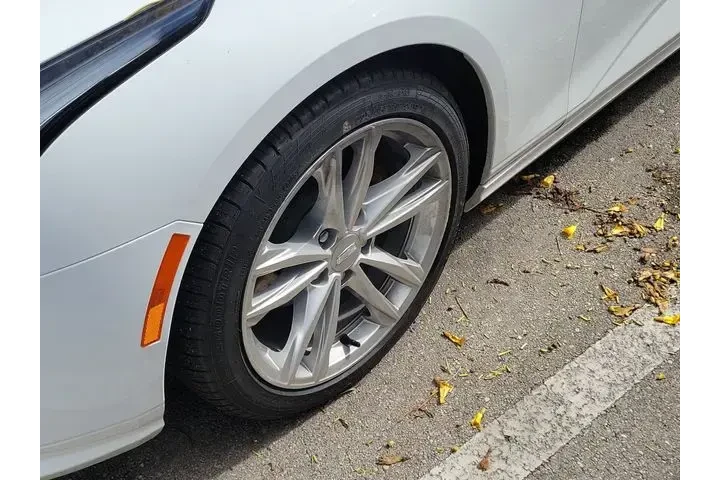 $23990 : Cadillac CT4 2021 Luxury 4dr image 4