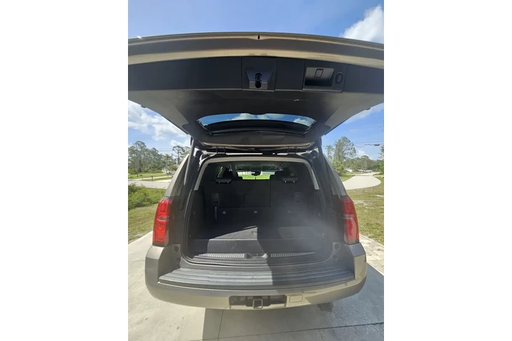 $14000 : 2018 Chevy Tahoe LT image 10