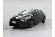 $19998 : Kia Forte 2023 LXS 4dr Sedan thumbnail
