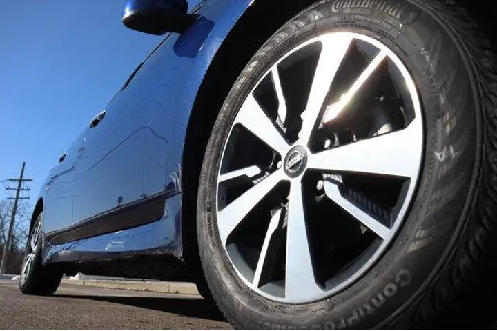 $12617 : Nissan LEAF 2022 S PLUS 4dr image 10