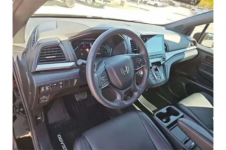 $30987 : Honda Odyssey 2023 Sport 4dr image 10