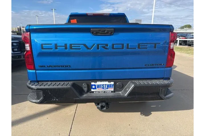 $39404 : Chevrolet Silverado 1500 202 image 5