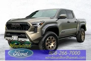 Toyota Tacoma 2024 4x4 Trail en Honolulu