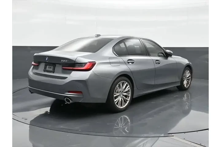 $37261 : BMW 3 Series 2023 330i 4dr S image 5