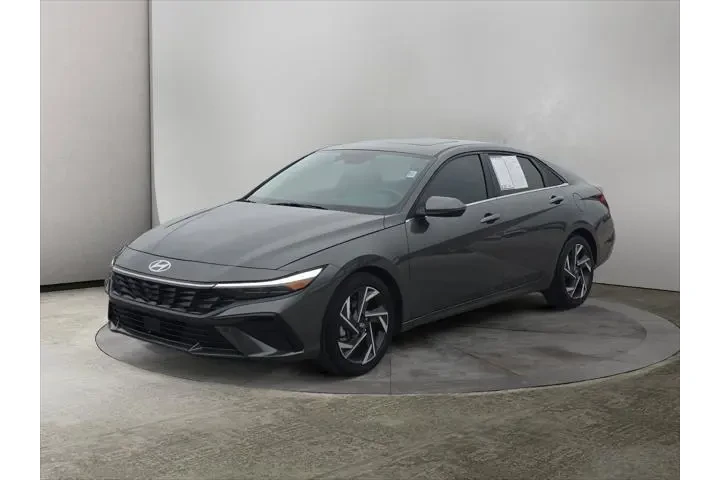 $26216 : Hyundai ELANTRA Hybrid 2024 image 1