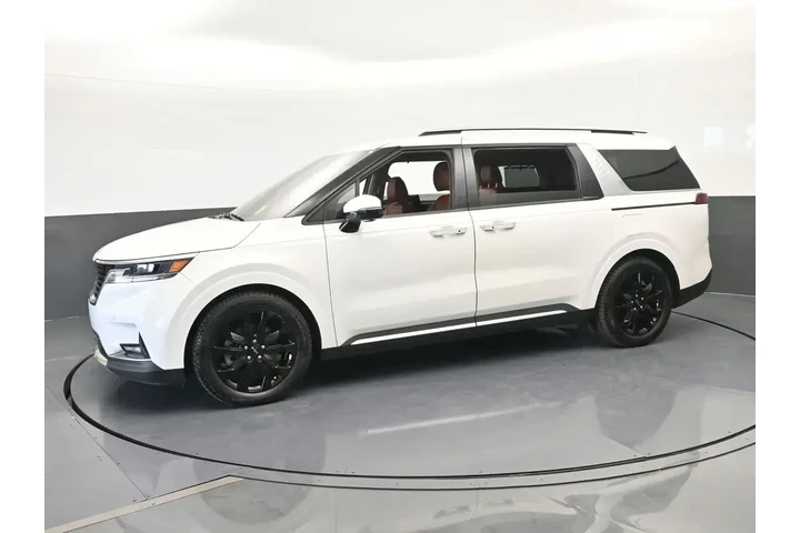 $26991 : Kia Carnival 2022 SX 4dr Min image 2