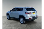 $25818 : Jeep Compass 2024 thumbnail