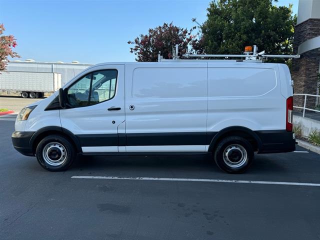 2017 Transit 150 Wagon Low Ro image 5