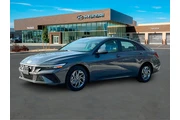 $19629 : Hyundai ELANTRA 2024 SEL 4dr thumbnail
