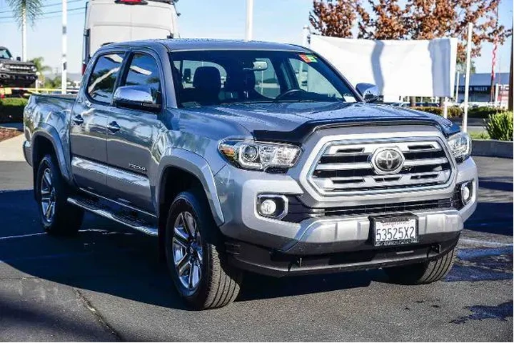 $28995 : Toyota Tacoma 2019 4x2 Limit image 3