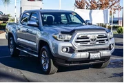 $28995 : Toyota Tacoma 2019 4x2 Limit thumbnail