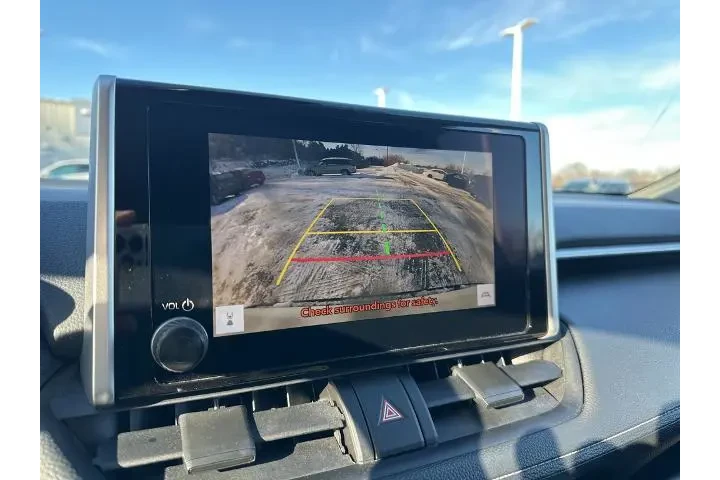 $31995 : Toyota RAV4 2025 AWD XLE 4dr image 10