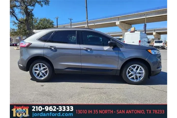 $20755 : Ford Edge 2022 AWD SE 4dr Cr image 6