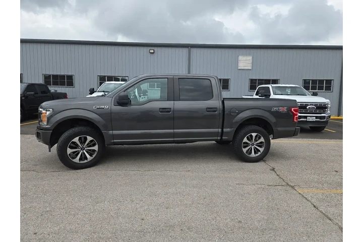 $25783 : Ford F-150 2020 4x4 XL 4dr S image 2