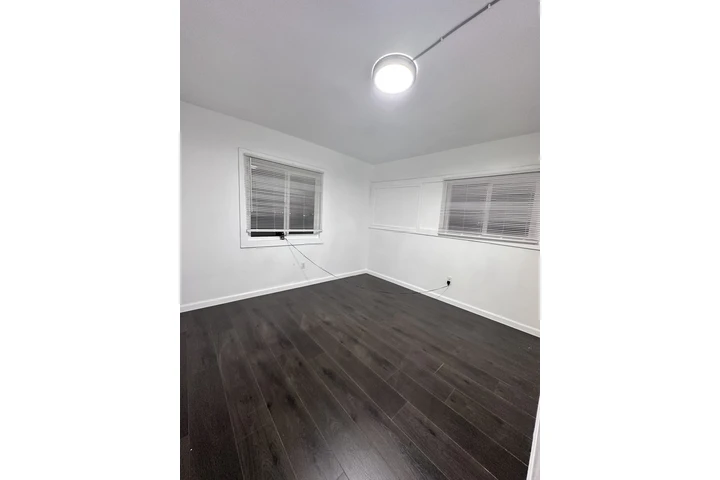 $2650 : Rento casa image 7