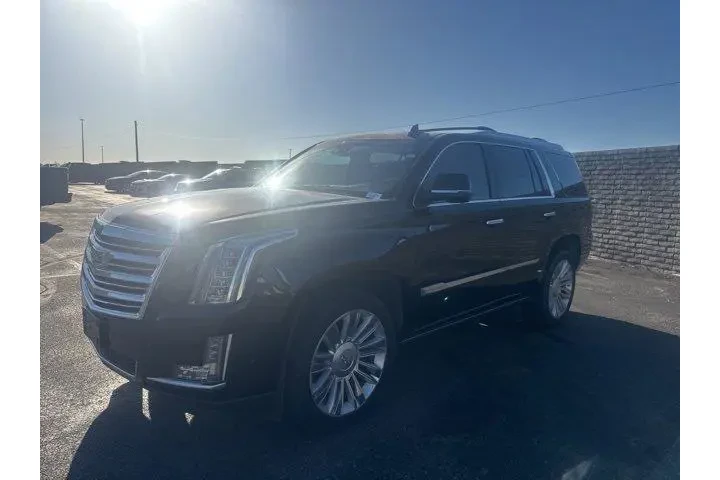$28982 : Cadillac Escalade 2017 4x4 P image 3
