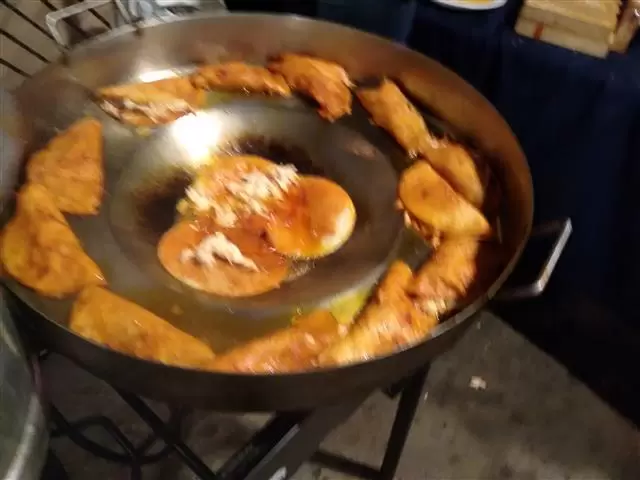 Antojitos mexicanos image 1