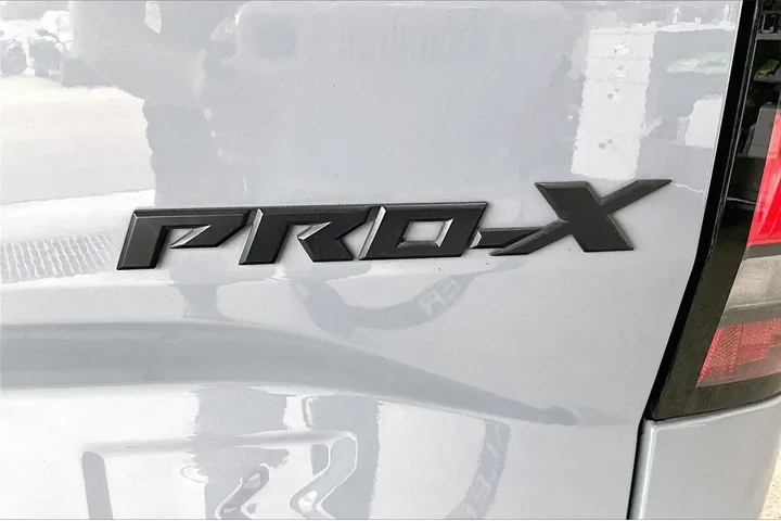 $32991 : Nissan Frontier 2024 4x2 PRO image 9