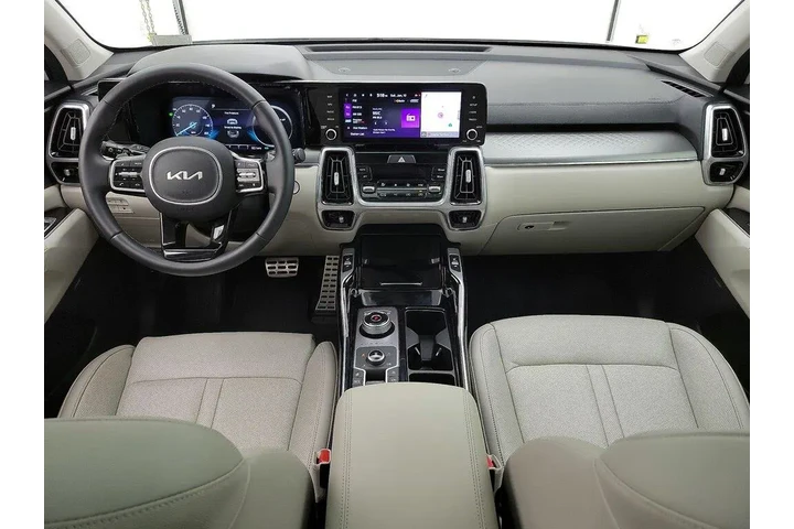 $36998 : Kia Sorento Plug-In Hybrid 2 image 9