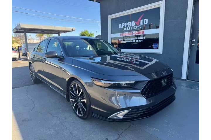 $19998 : 2024 Accord Hybrid Touring image 1