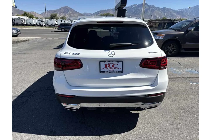 $25910 : 2021 GLC 300 4MATIC SUV image 8
