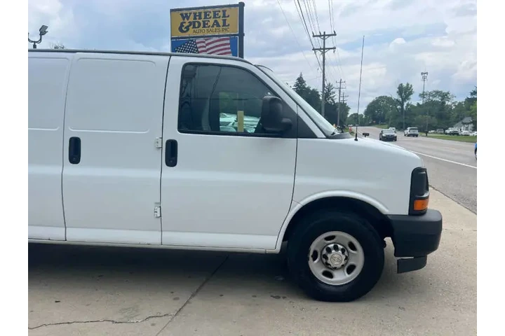 $11500 : 2017 Express 2500 image 4