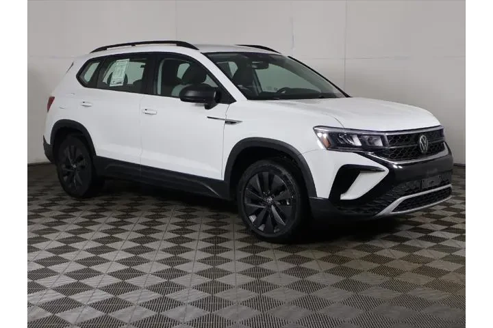 $16393 : Volkswagen Taos 2024 S 4dr S image 2