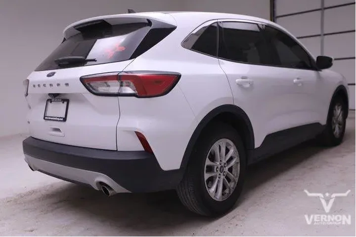 $15999 : Ford Escape 2020 SE 4dr SUV image 4