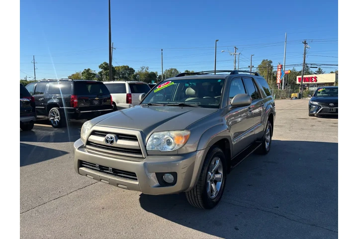 2007 4Runner 2WD 4dr V6 Limit image 6
