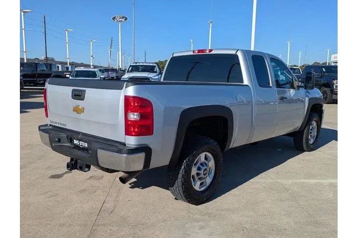 $13995 : Chevrolet Silverado 2500HD 2 image 3
