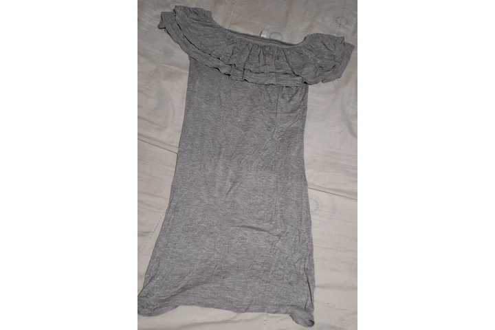 $100 : Ropa Seminueva image 4