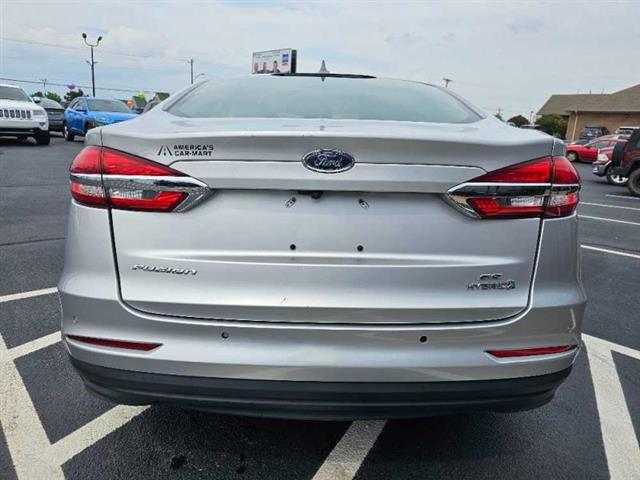 2019 Fusion image 4