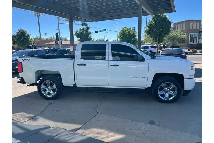 2018 Silverado 1500 Custom Cr image 4