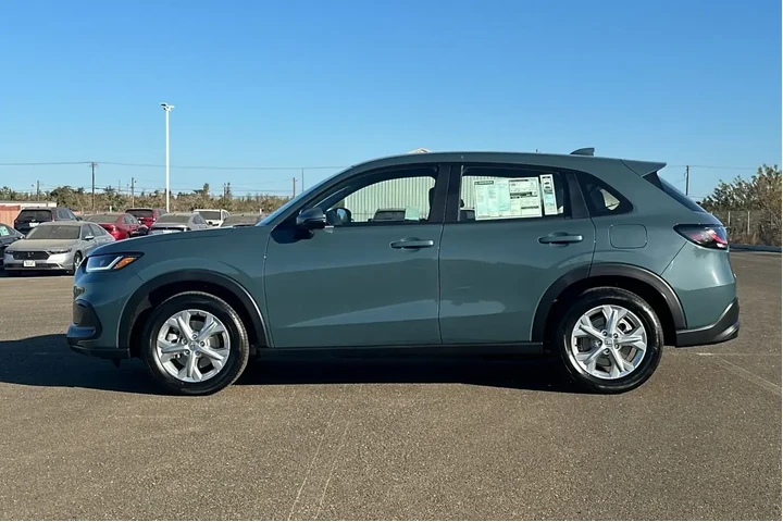 $25981 : Honda HR-V 2025 LX 4dr Cross image 8
