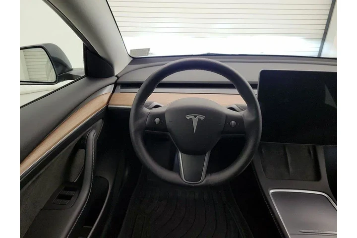 $26998 : Tesla Model 3 2022 AWD Long image 10
