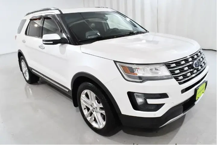 $9955 : Ford Explorer 2016 AWD Limit image 5