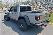 $37500 : PRE-OWNED 2020 JEEP GLADIATOR thumbnail
