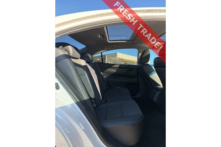 $26974 : Lexus ES 350 2017 4dr Sedan image 10