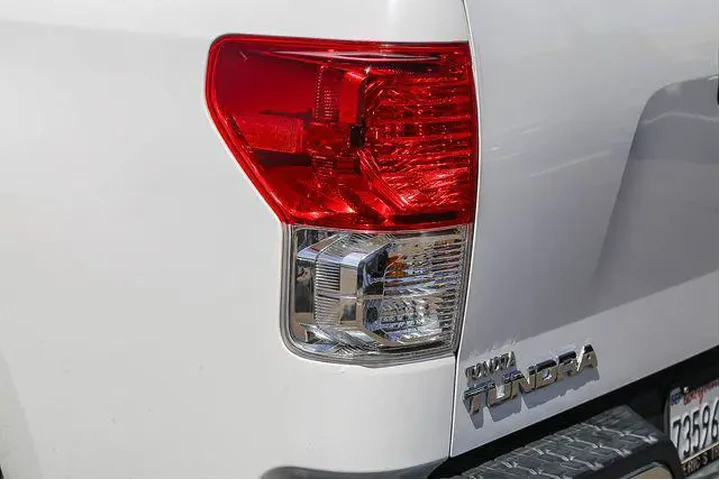 $24991 : Toyota Tundra 2013 4x4 Limit image 10